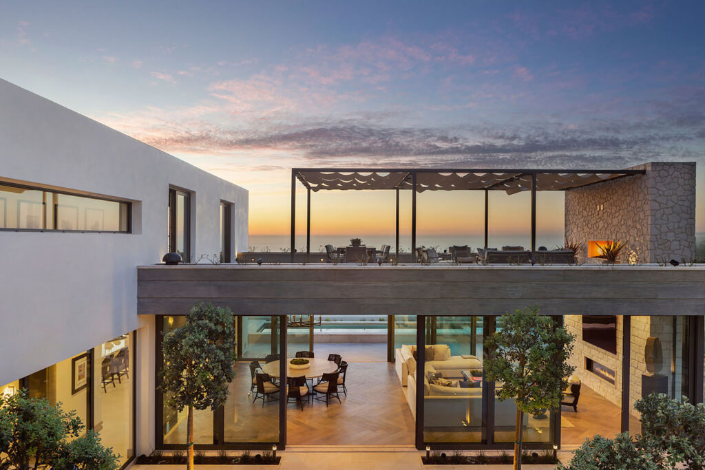 Rooftop House - R. Douglas Mansfield Architect, Inc.