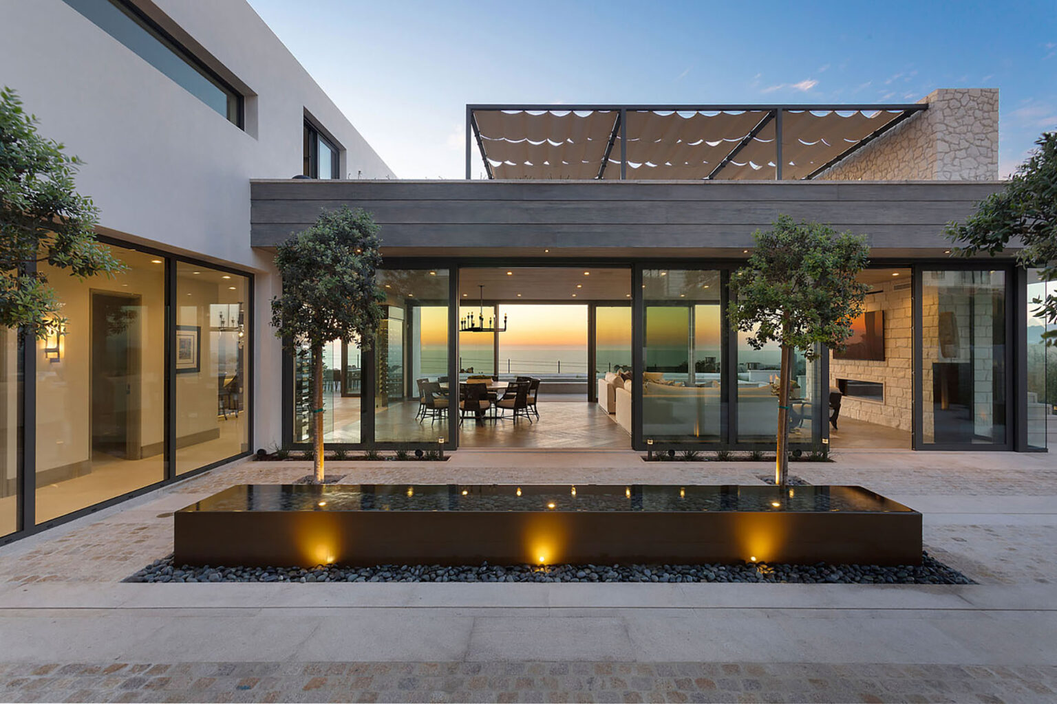 Rooftop House - R. Douglas Mansfield Architect, Inc.